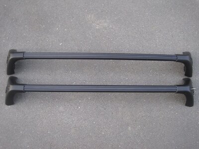 Peugeot 5008 mk1 vm.2009-2017 kattotelineet pieni kuva 1.jpg