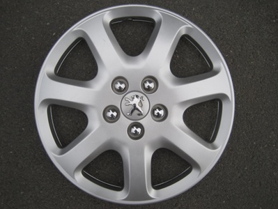 Peugeot Novae 16 10kpl pieni kuva.jpg