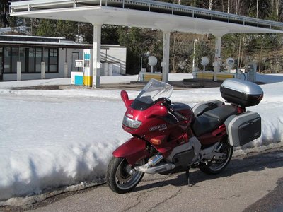 Kylmällä asemalla käynti.jpg