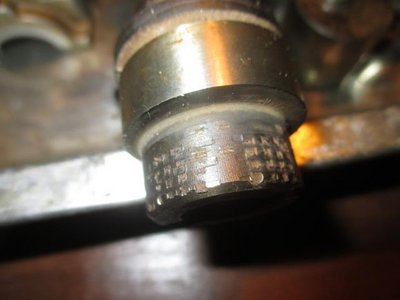 Zx nokka-akselin pään jäljet.jpg