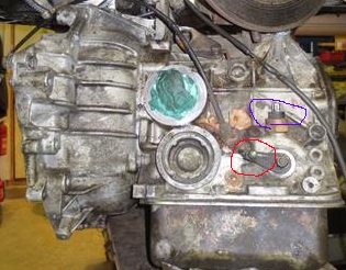 ZF vaihteisto 4hp14.jpg