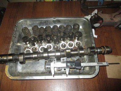 Zx nokka-akseli.jpg